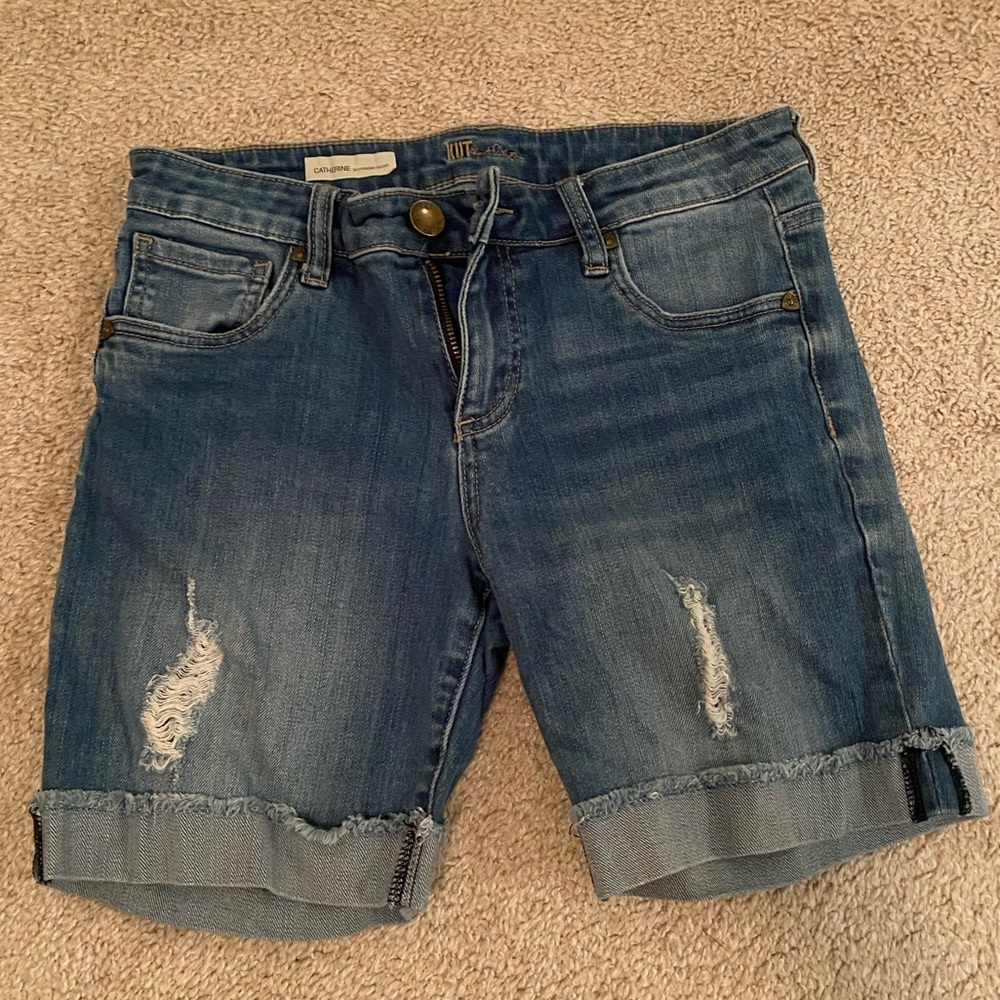 KUT from the Kloth Catherine Boyfriend Jean Shorts, size 2